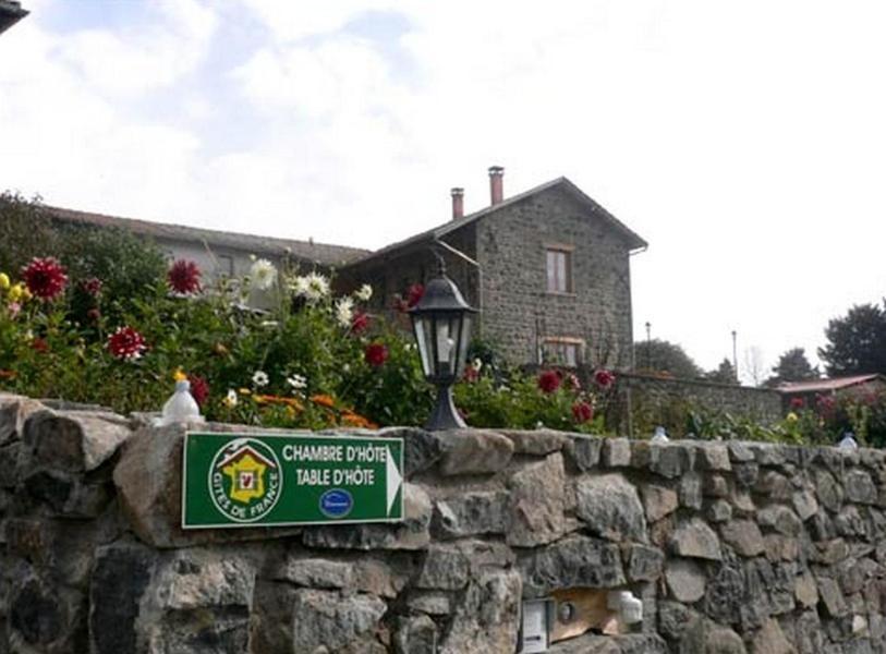 Chambres D'Hotes La Cime Beaujolaise Poule-lès-Écharmeaux Exterior foto